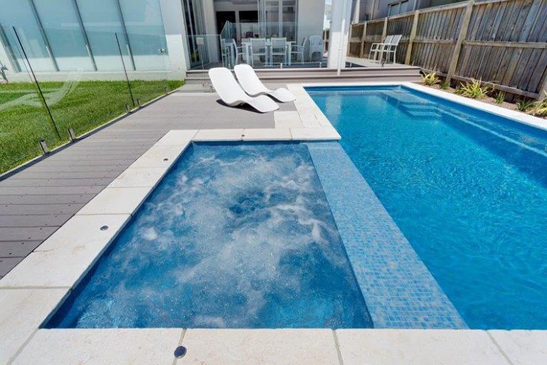 Gordon Ave Pools and Spas_Compass fibreglass spas and pools and spa combos installation 1