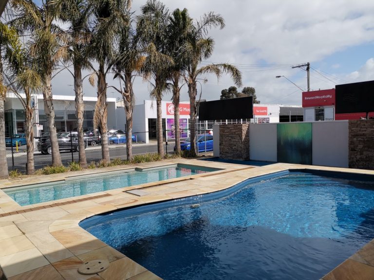 Gordon Ave Pools and Spas Geelong pool shop and showroom 1