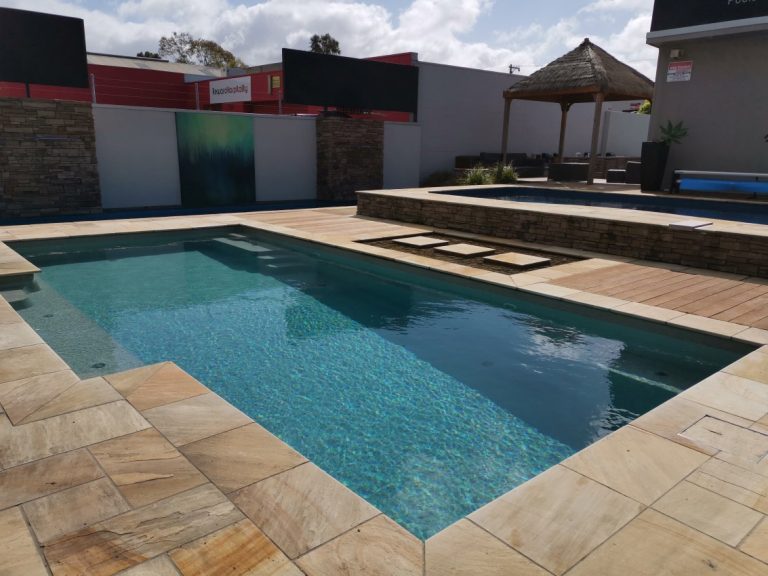 Gordon Ave Pools and Spas Geelong pool shop and showroom 2