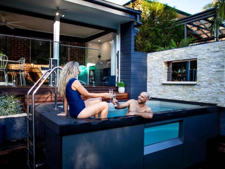 Compass Express Pool Plunge Range Installation 2 (1)